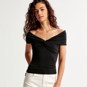 Cross over black top